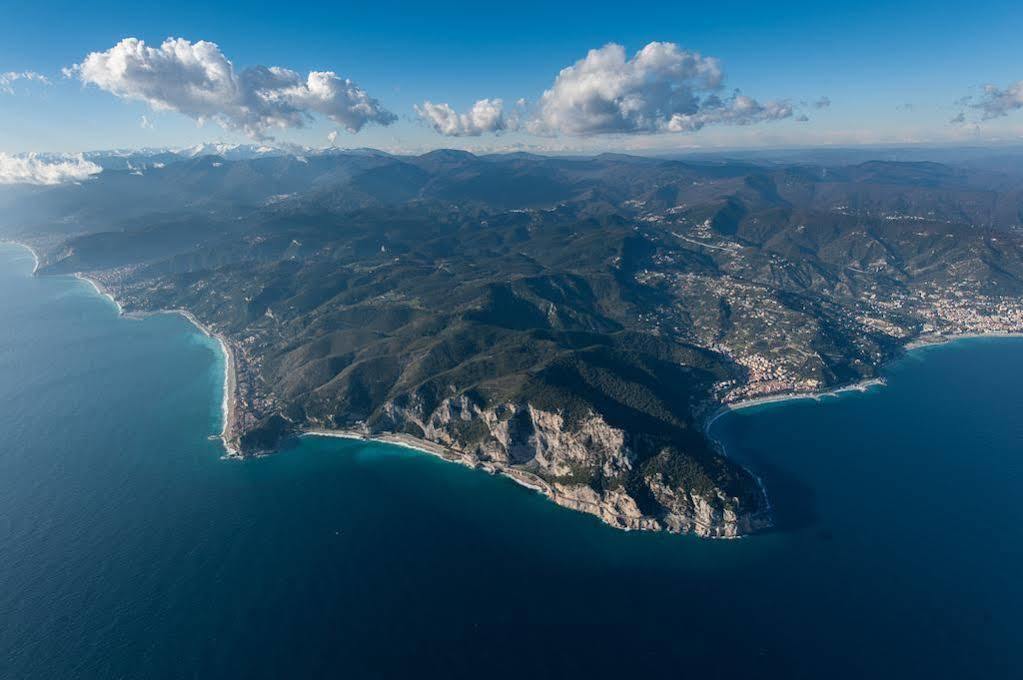Palazzo Vescovile Hotel Noli Dış mekan fotoğraf